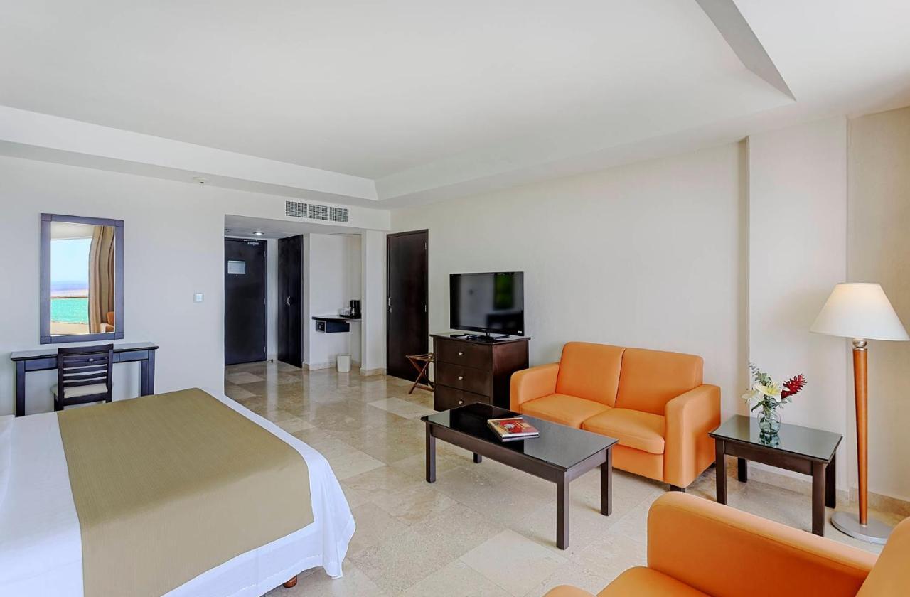 Holiday Inn Campeche By Ihg Exterior foto