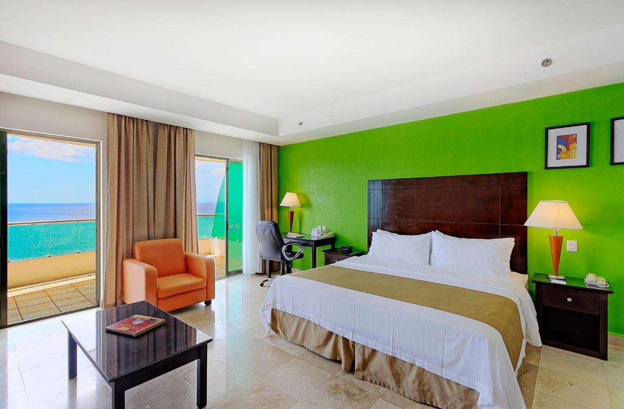Holiday Inn Campeche By Ihg Exterior foto